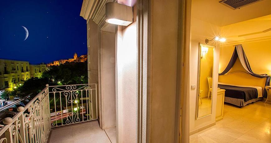 Palace Hotel Vieste Dış mekan fotoğraf